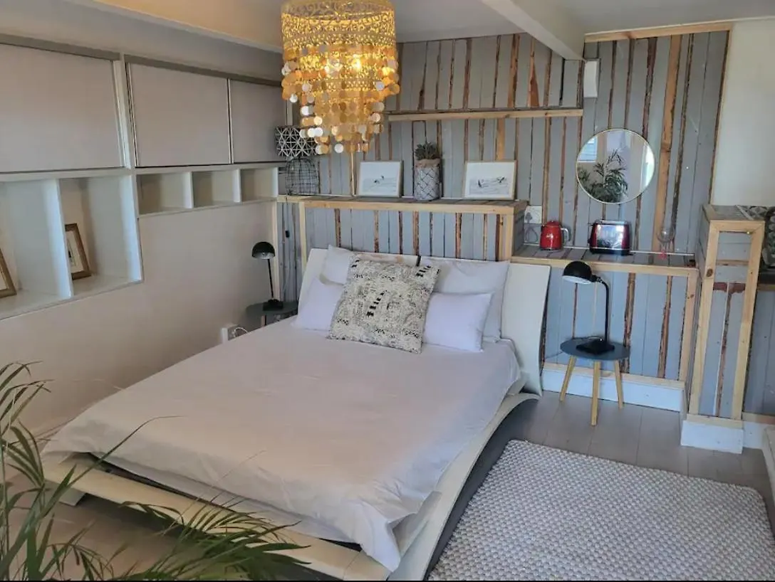 60 Rottingdean Road Apartment Cape Town